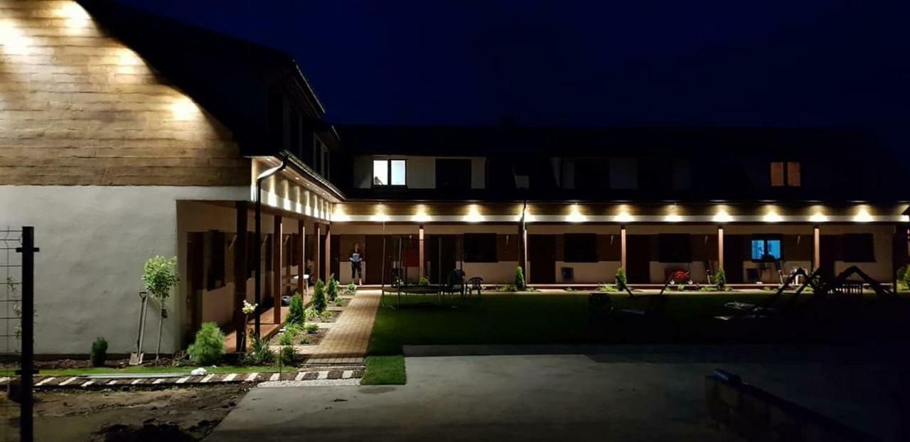 Villa Larida à Sarbinowo Extérieur photo